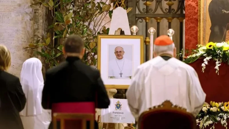 আজ পোপ ফ্রান্সিসের শেষকৃত্য, যোগ দিচ্ছেন যারা